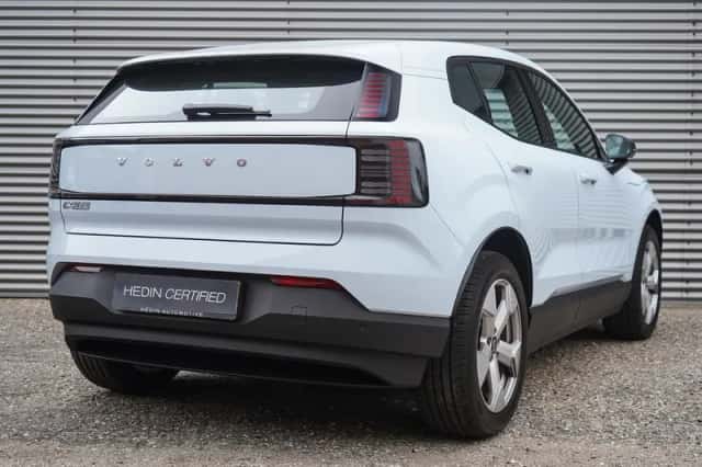 Volvo EX30 (2026) thumbnail 6