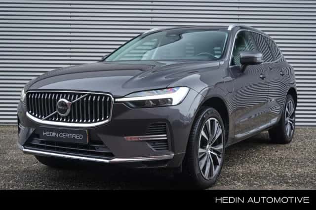 Volvo XC60 (2022) thumbnail 1