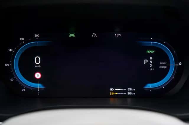 Volvo XC60 (2022) thumbnail 18