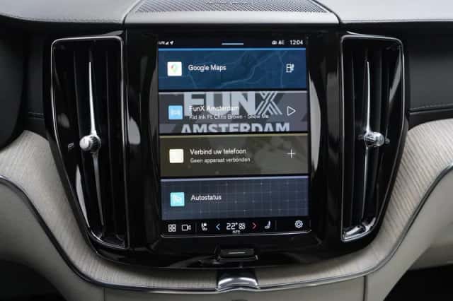 Volvo XC60 (2022) thumbnail 21