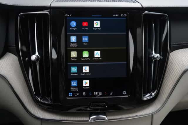 Volvo XC60 (2022) thumbnail 24