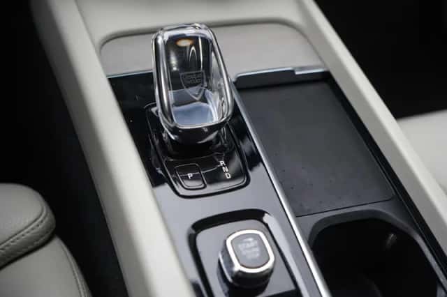 Volvo XC60 (2022) thumbnail 27