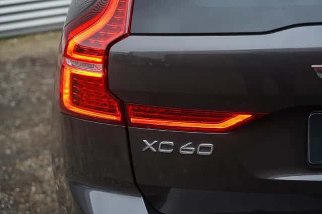 Volvo XC60 (2022) thumbnail 8