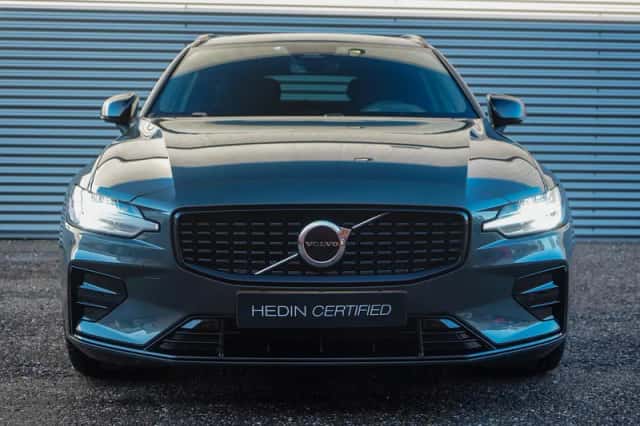 Volvo V60 (2025) thumbnail 2