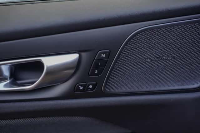 Volvo V60 (2025) thumbnail 14