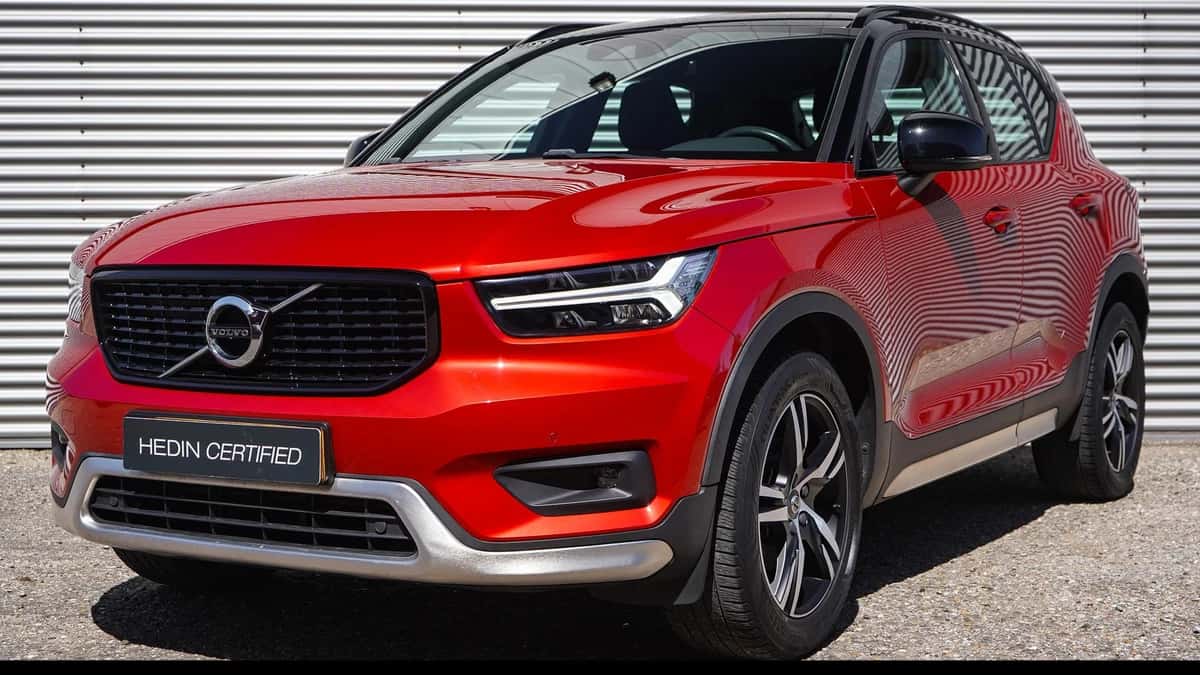 Volvo XC40 (2021) — foto 1