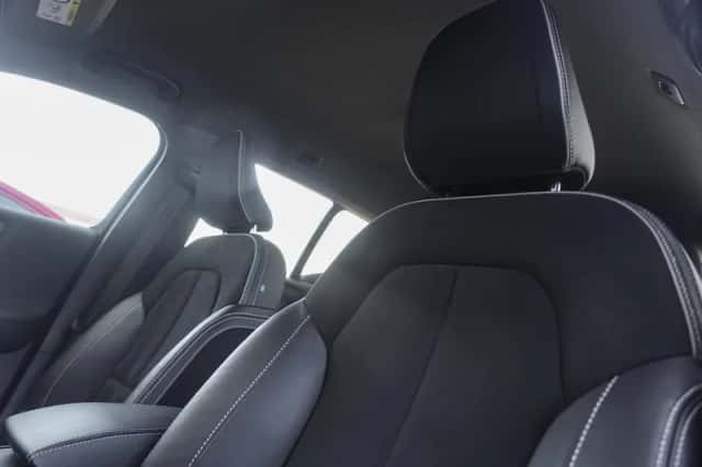 Volvo XC40 (2021) thumbnail 16