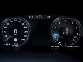 Volvo XC40 (2021) thumbnail 17