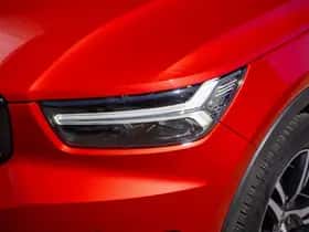 Volvo XC40 (2021) thumbnail 4