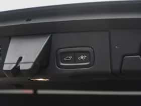Volvo XC60 (2020) thumbnail 11