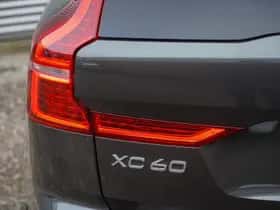 Volvo XC60 (2020) thumbnail 8