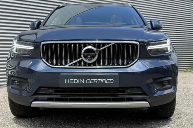 Volvo XC40 (2021) thumbnail 2