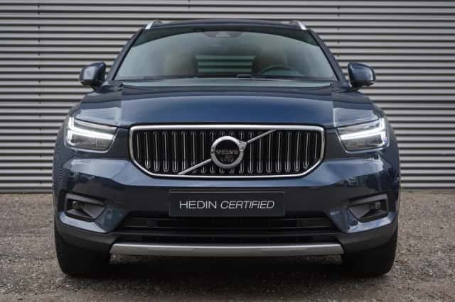 Volvo XC40 (2021) thumbnail 2