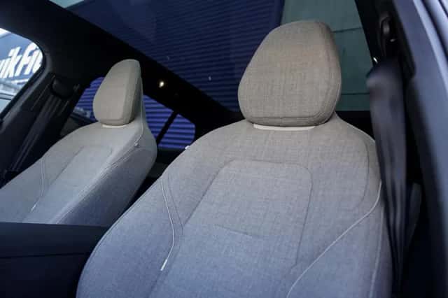 Volvo EX30 (2026) thumbnail 13