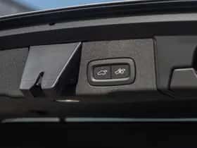 Volvo XC60 (2024) thumbnail 11