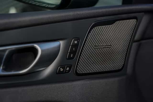 Volvo XC60 (2024) thumbnail 15