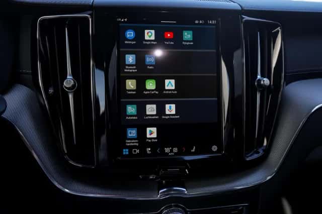 Volvo XC60 (2024) thumbnail 25