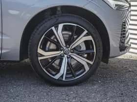 Volvo XC60 (2024) thumbnail 7