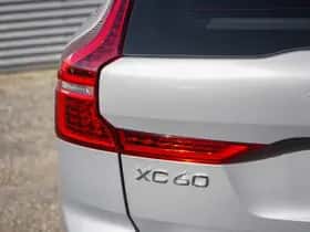 Volvo XC60 (2024) thumbnail 8