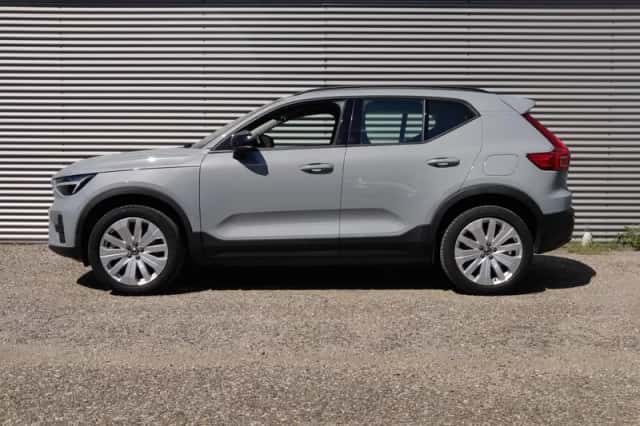 Volvo EX40 (2025) thumbnail 6