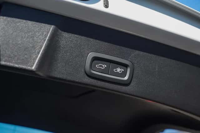 Volvo XC40 (2025) thumbnail 11