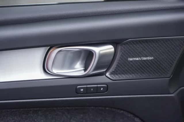 Volvo XC40 (2025) thumbnail 15
