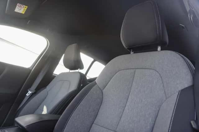 Volvo XC40 (2025) thumbnail 17