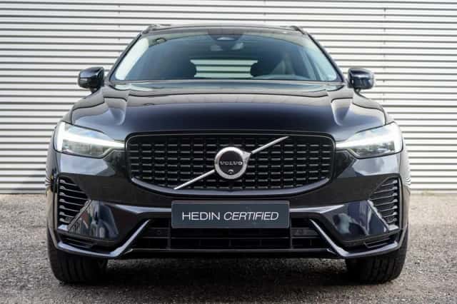 Volvo XC60 (2025) thumbnail 2