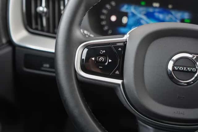 Volvo XC60 (2025) thumbnail 19