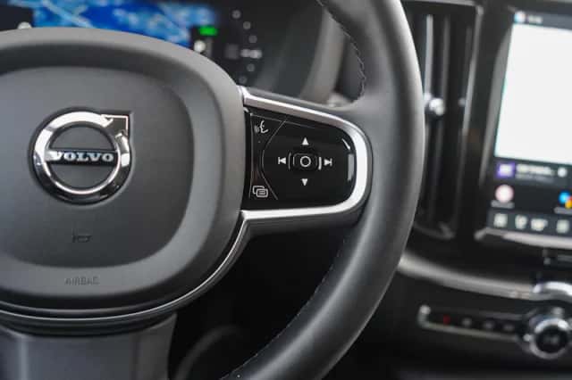 Volvo XC60 (2025) thumbnail 20