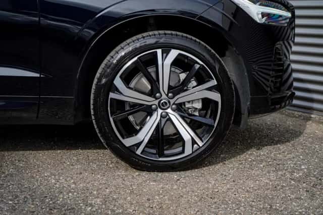 Volvo XC60 (2025) thumbnail 7