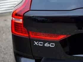 Volvo XC60 (2025) thumbnail 8