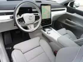Volvo EX90 (2025) thumbnail 12