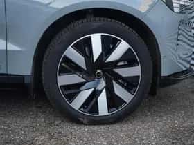 Volvo EX90 (2025) thumbnail 7