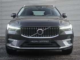 Volvo XC60 (2021) thumbnail 2