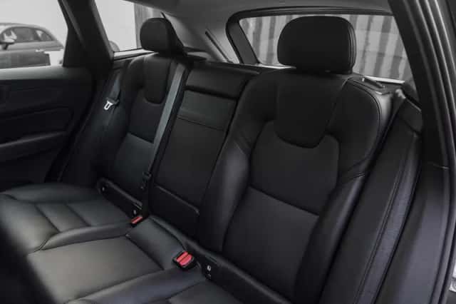 Volvo XC60 (2021) thumbnail 13