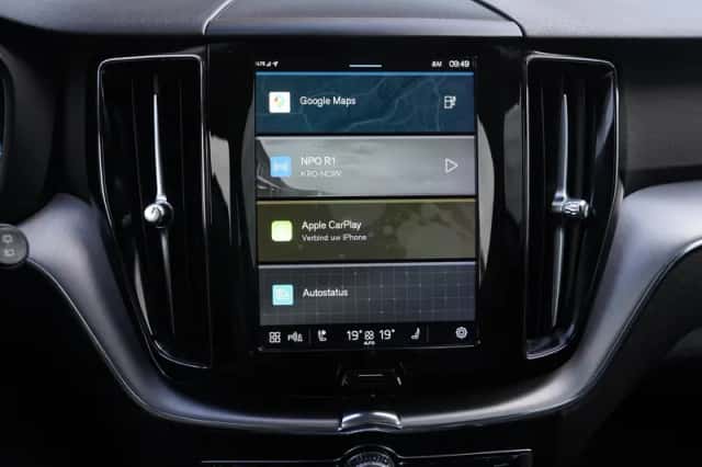 Volvo XC60 (2021) thumbnail 19