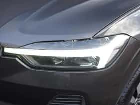 Volvo XC60 (2021) thumbnail 4