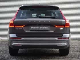 Volvo XC60 (2021) thumbnail 5