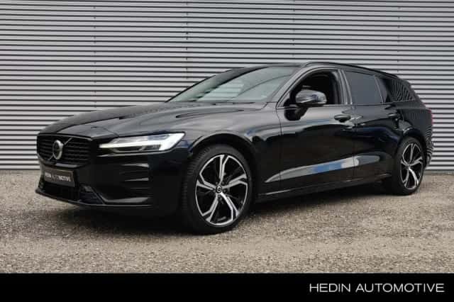 Volvo V60 (2022) thumbnail 1
