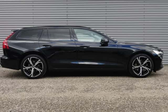 Volvo V60 (2022) thumbnail 6
