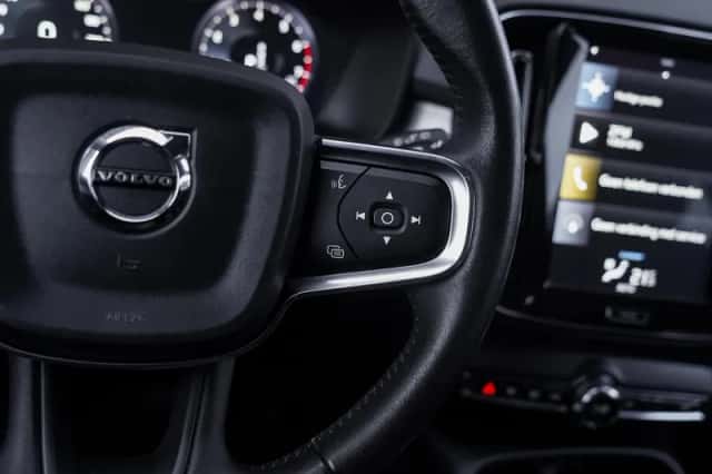 Volvo XC40 (2019) thumbnail 19