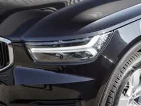 Volvo XC40 (2019) thumbnail 4