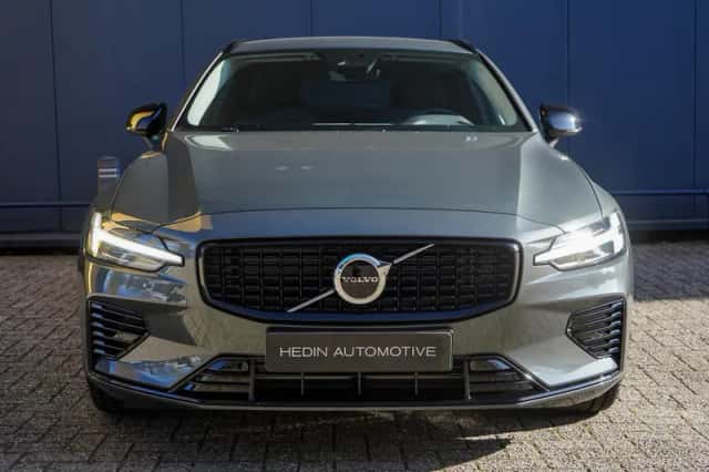 Volvo V60 (2026) thumbnail 2