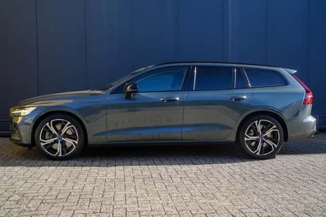 Volvo V60 (2026) thumbnail 3