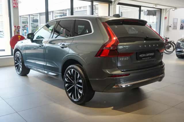 Volvo XC60 (2026) thumbnail 2