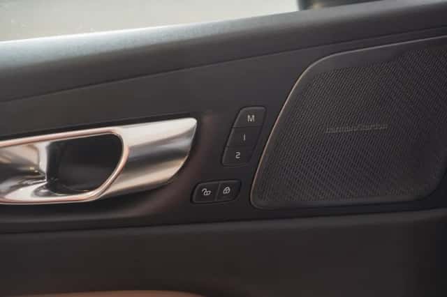 Volvo XC60 (2026) thumbnail 12