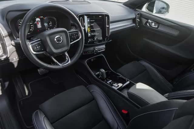 Volvo XC40 (2021) thumbnail 12