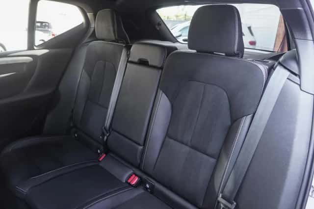 Volvo XC40 (2021) thumbnail 14