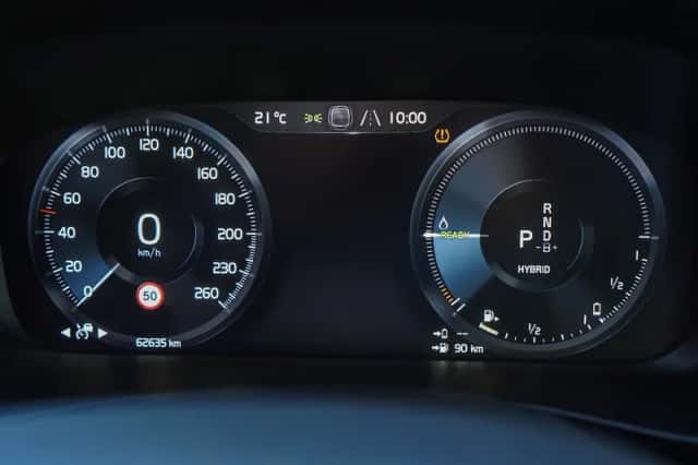 Volvo XC40 (2021) thumbnail 17